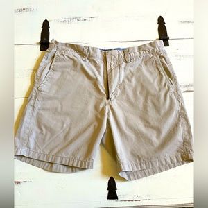 Mens J. Crew chino shorts.   Size 32 waist